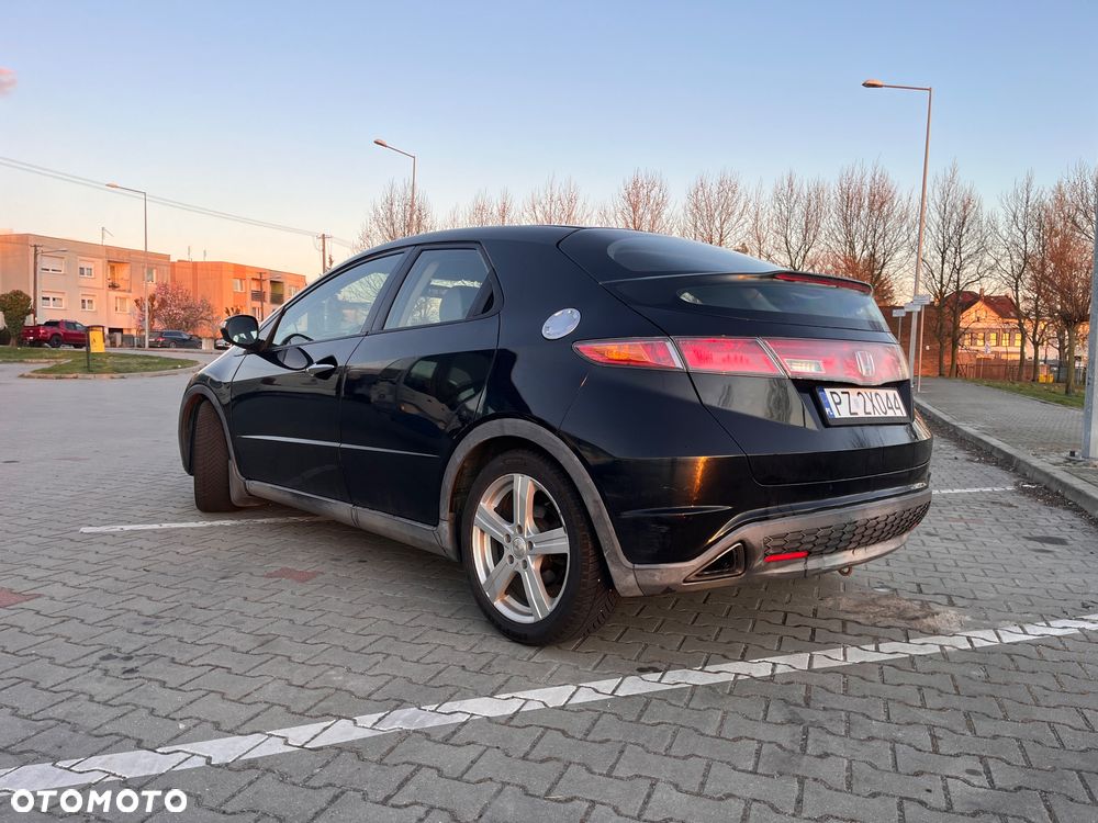 Honda Civic 1.8i-VTEC Comfort - 2