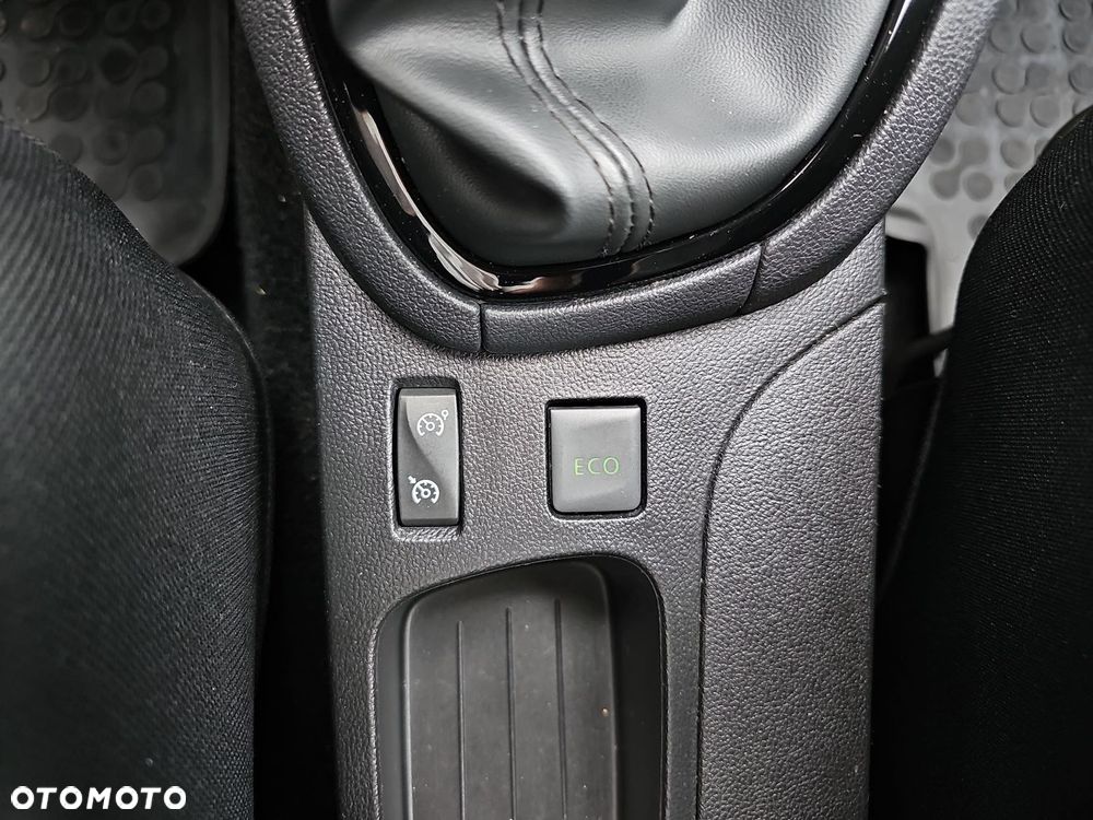 Renault Clio 0.9 Energy TCe Limited - 28