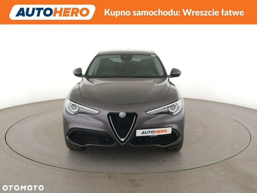 Alfa Romeo Stelvio 2.0 Turbo 16V AT8-Q4 First Edition - 12