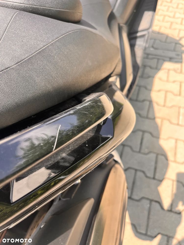 Yamaha Tmax - 9