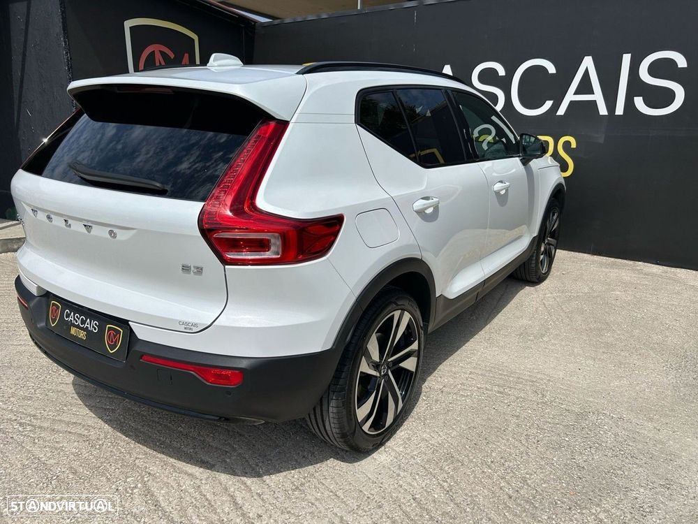 Volvo XC 40 2.0 B3 Plus Dark - 5