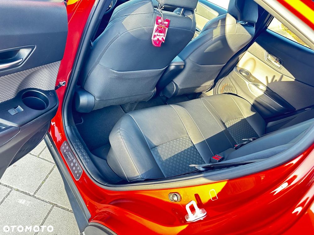Toyota C-HR 2.0 Orange Edition - 24