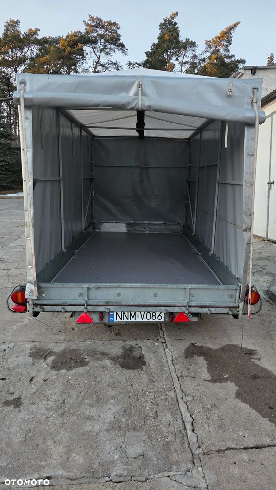 Niewiadów A3000 - 4