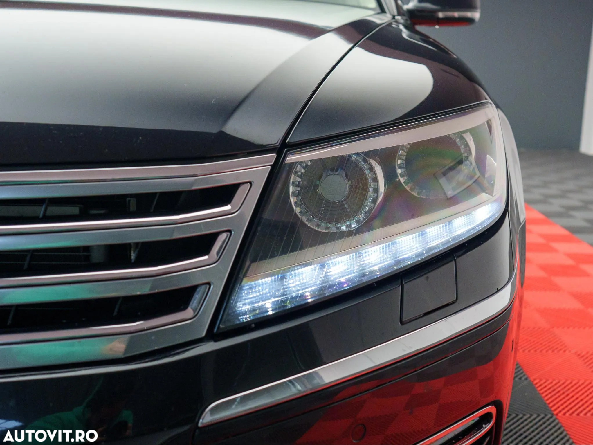 Volkswagen Phaeton 3.0 V6 TDI DPF 4MOTION langer Radstand Aut (5 Sitzer) - 3