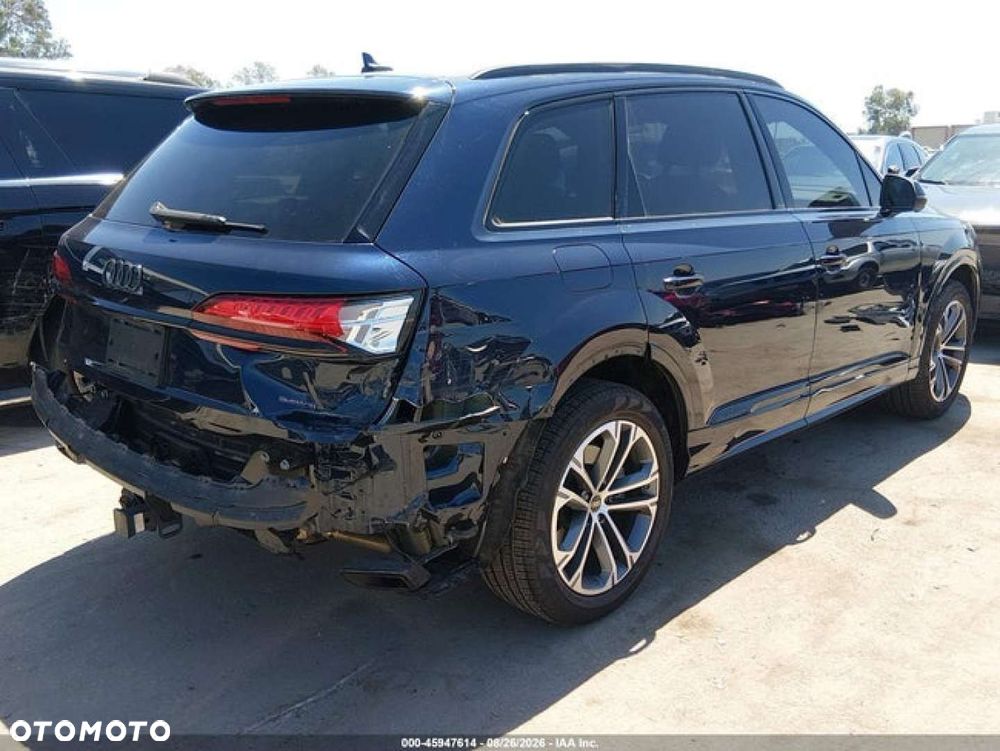 Audi Q7 2025 photo 5