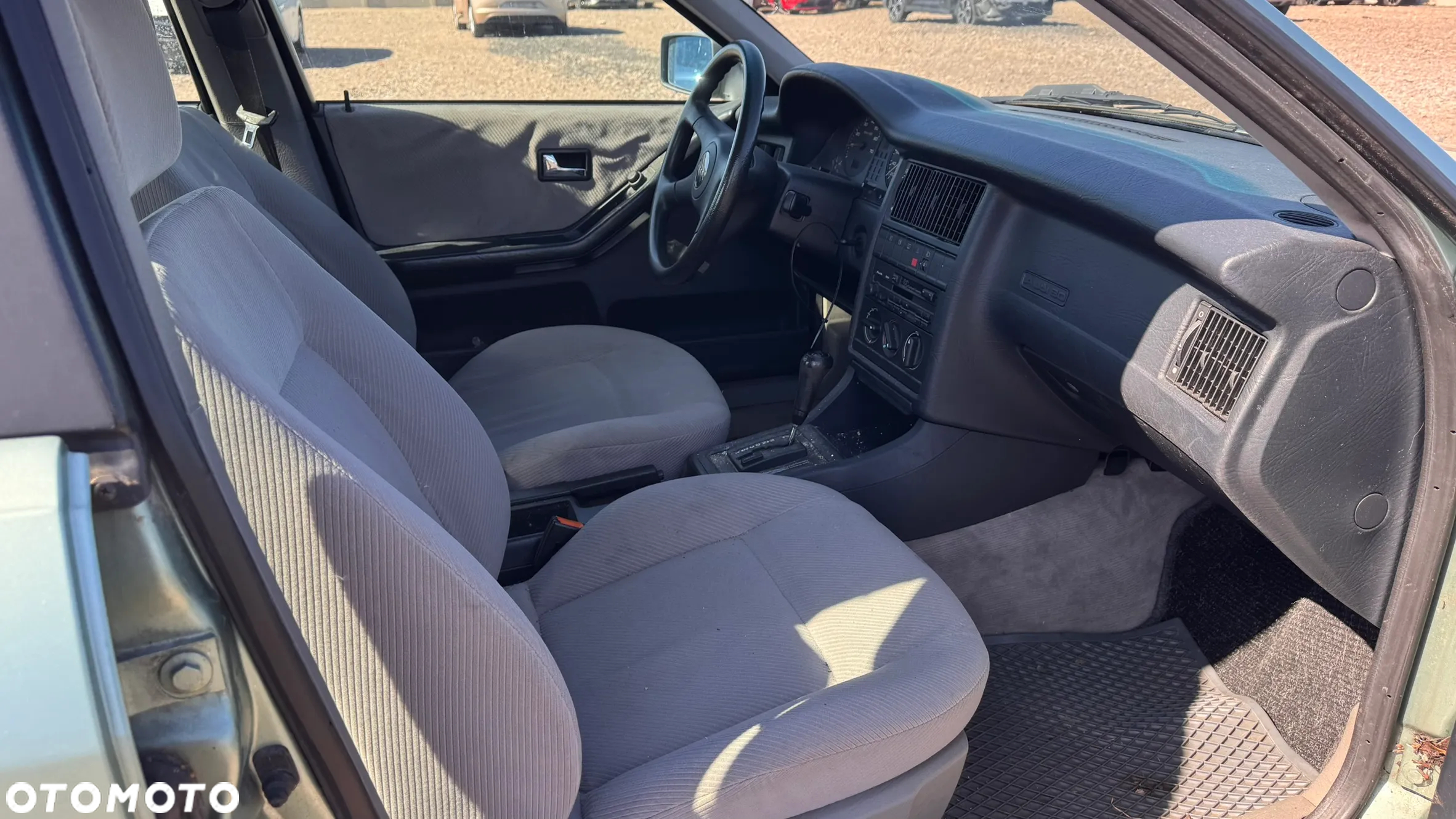 Audi 80 2.0 E - 13