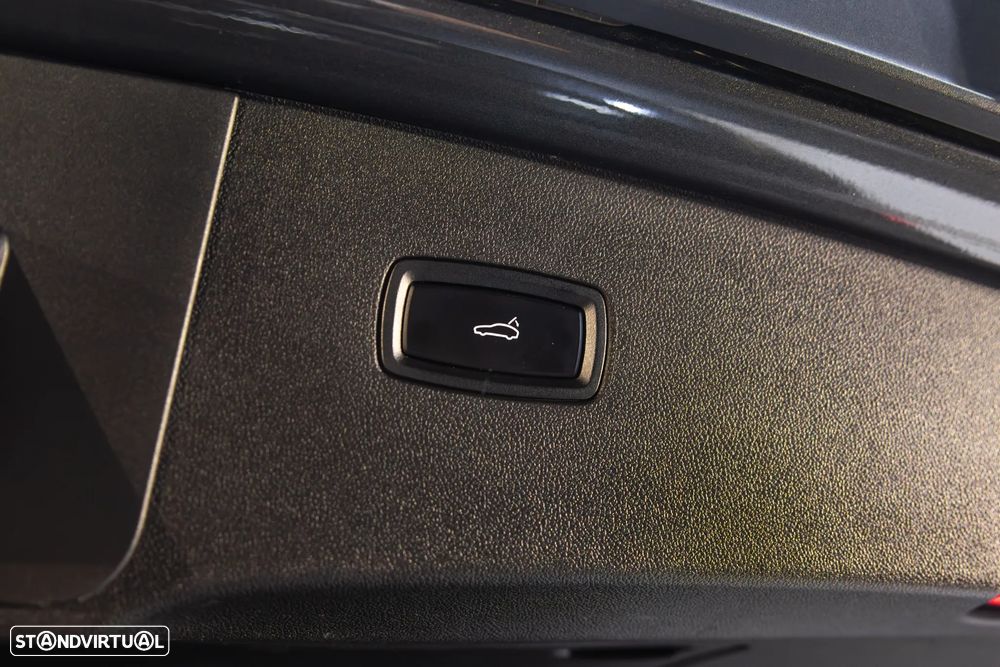 Porsche Cayenne Coupé Turbo S E-Hybrid - 31