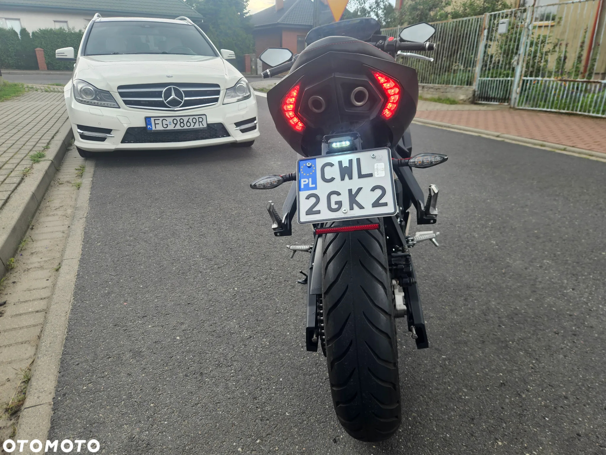 Motobi Inny - 8
