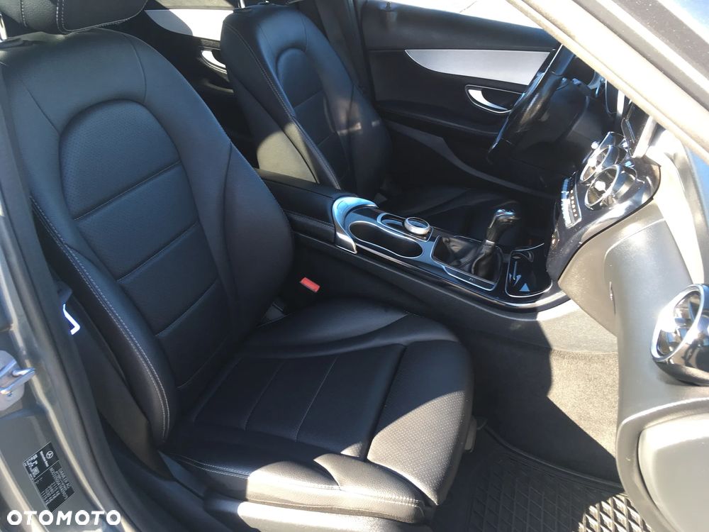 Mercedes-Benz Klasa C - 24