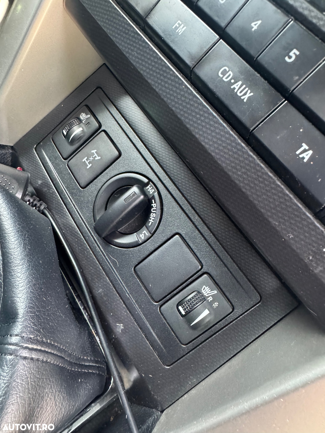 Toyota Land Cruiser - 10