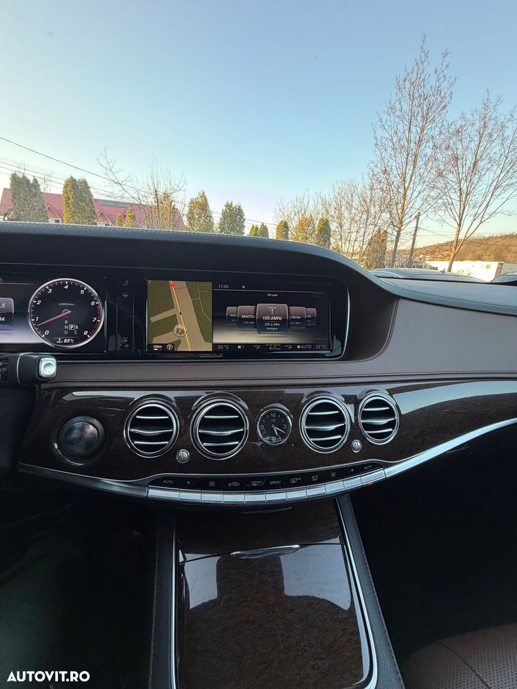 Mercedes-Benz S 500 4MATIC Long Aut - 31
