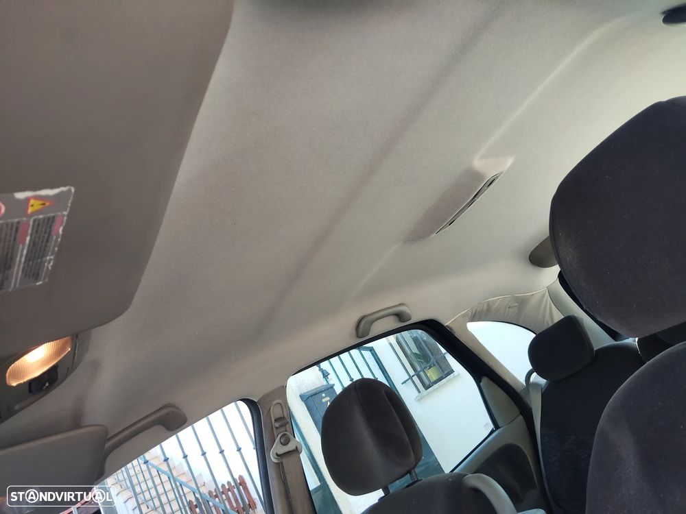 Renault Scénic 1.4 16V Conquest - 14