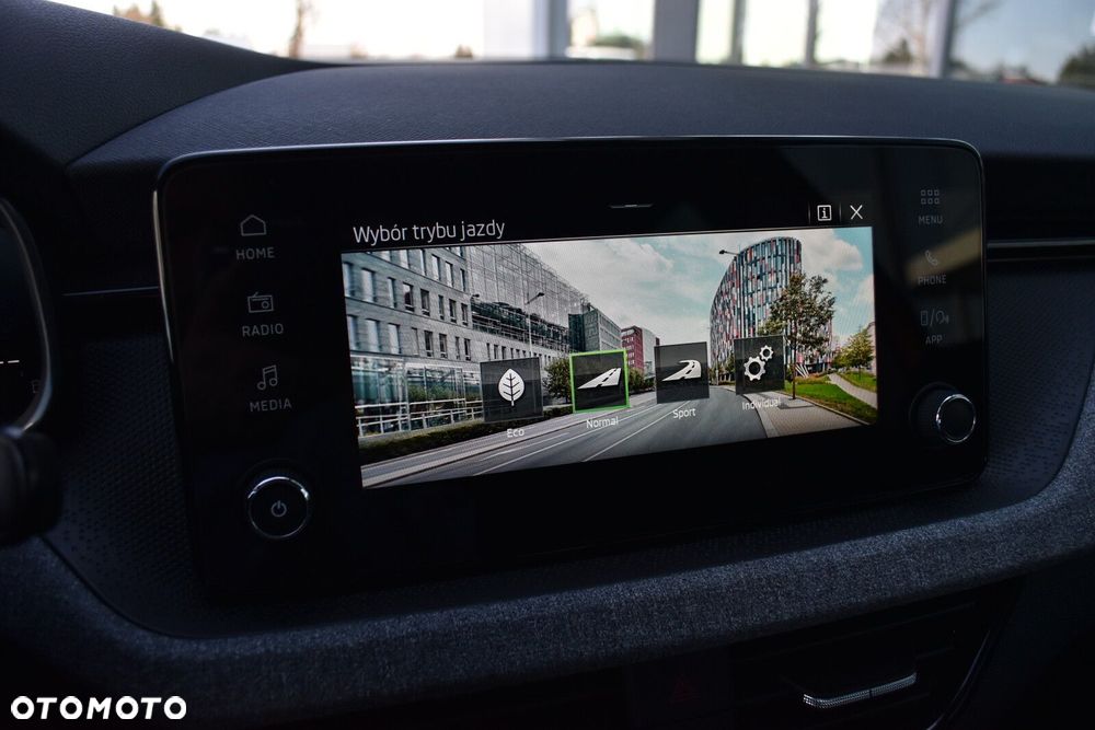 Skoda Kamiq 1.0 TSI Selection - 22