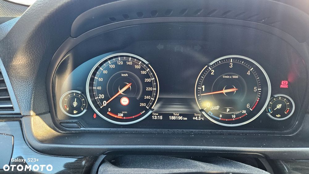 BMW Seria 5 535d xDrive Sport-Aut Luxury Line - 17