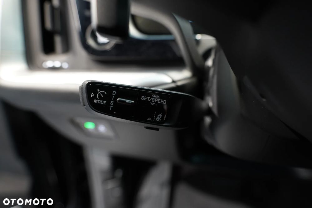 Porsche Cayenne - 17