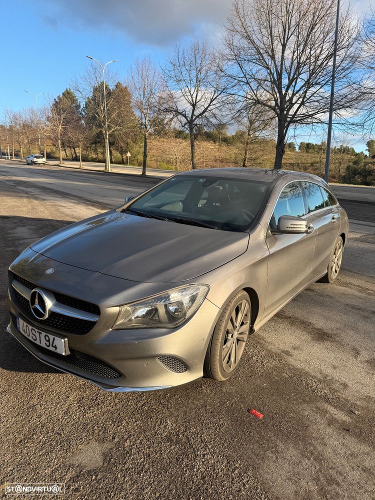 Mercedes-Benz CLA 180 d Shooting Brake Urban - 3