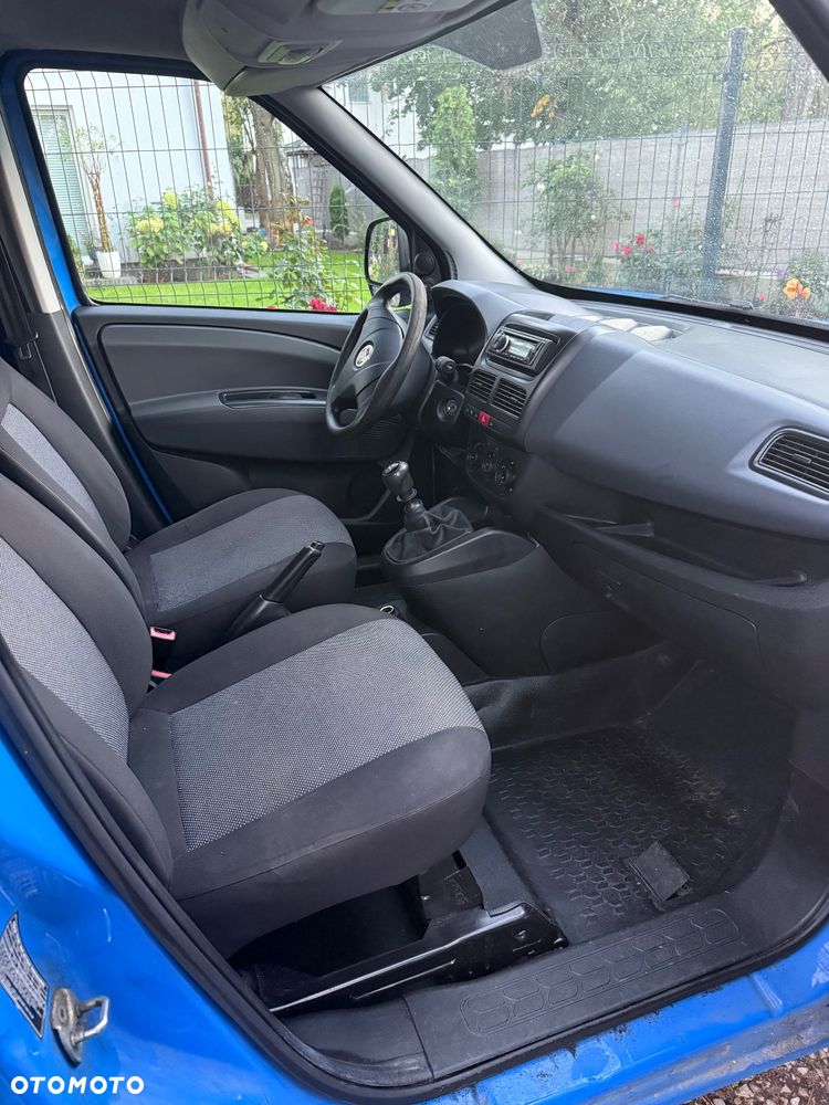 Fiat Doblo - 8