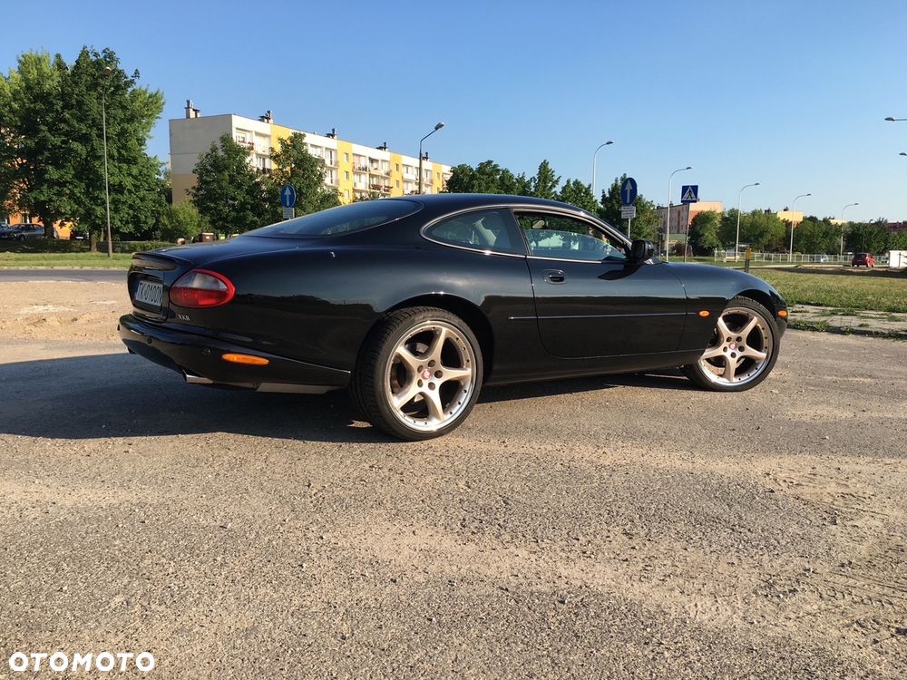 Jaguar XK - 3