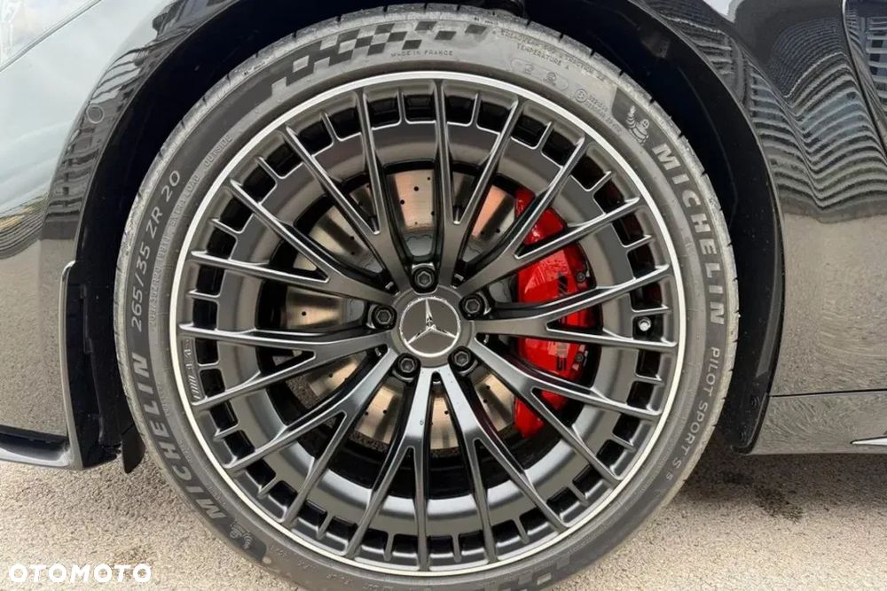 Mercedes-Benz CLE Mercedes-AMG 53 4MATIC+ AMG SPEEDSHIFT TCT 9G - 9