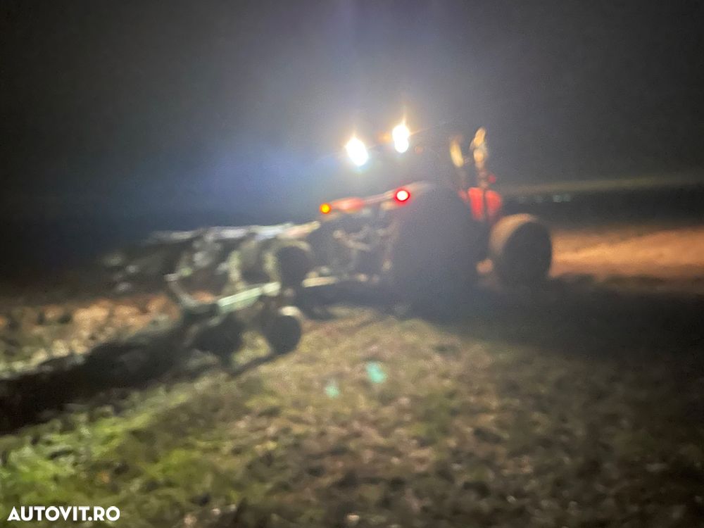 Massey Ferguson 8220 - 5