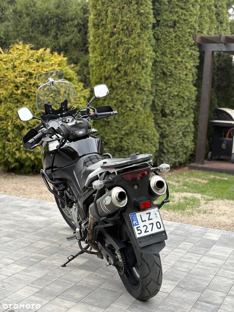 Suzuki V-STROM - 2