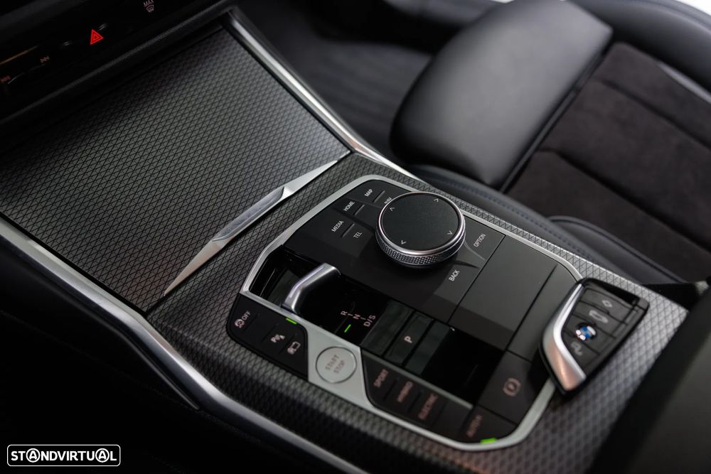 BMW 320 e Pack M Auto - 34