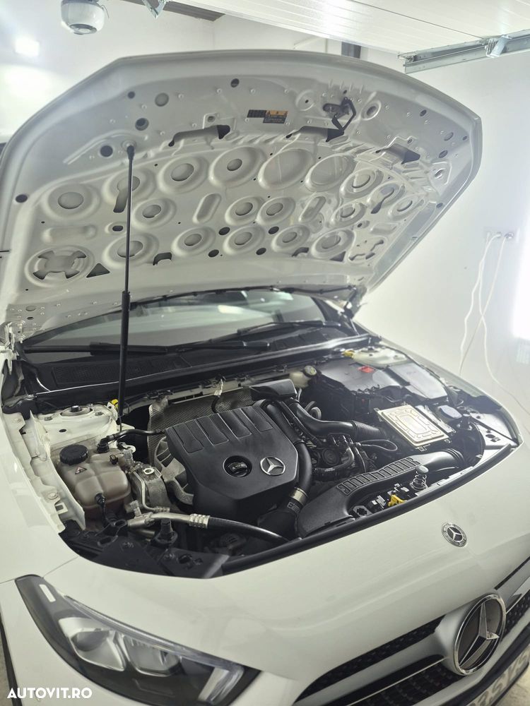 Mercedes-Benz A 180 7G-DCT Progressive - 10