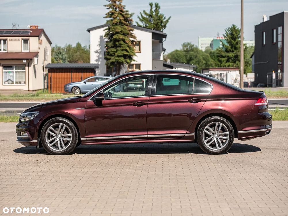 Volkswagen Passat - 9