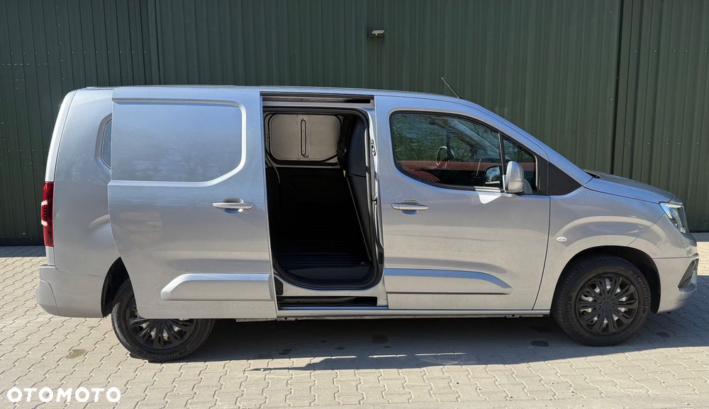 Opel COMBO - 10