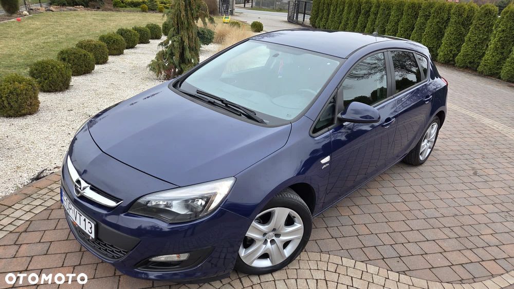 Opel Astra 1.4 - 4