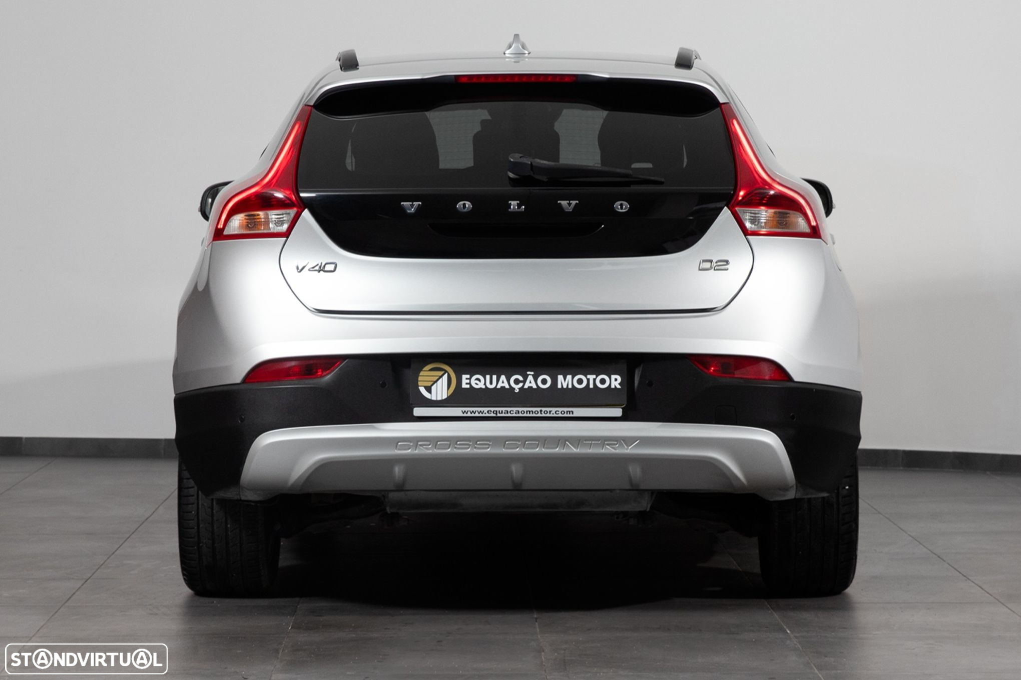 Volvo V40 Cross Country 2.0 D2 Plus - 4