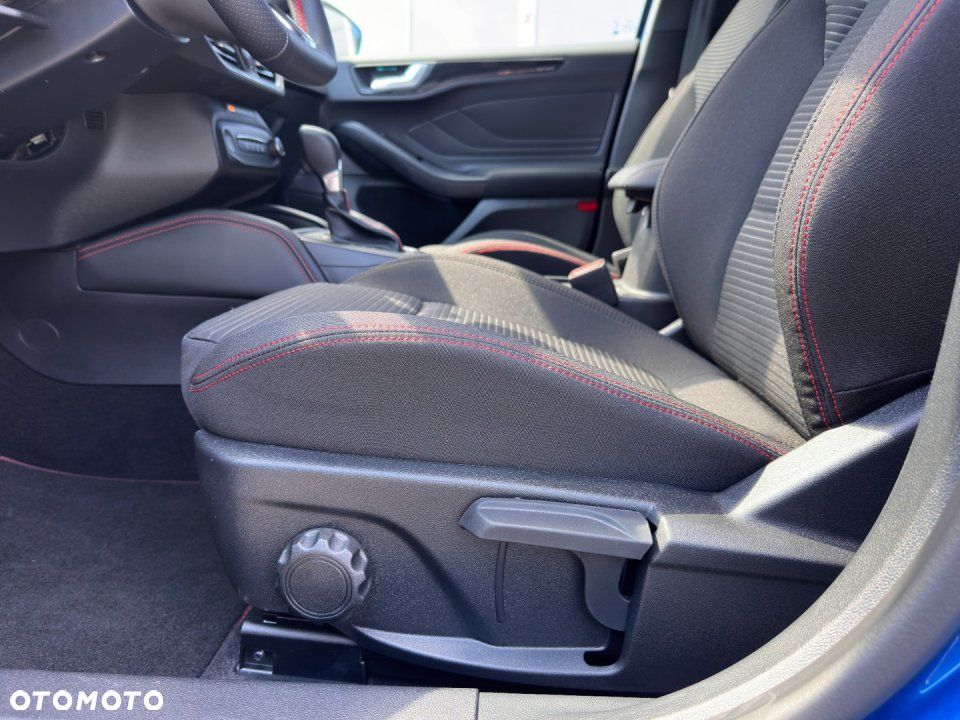 Ford Focus - 14