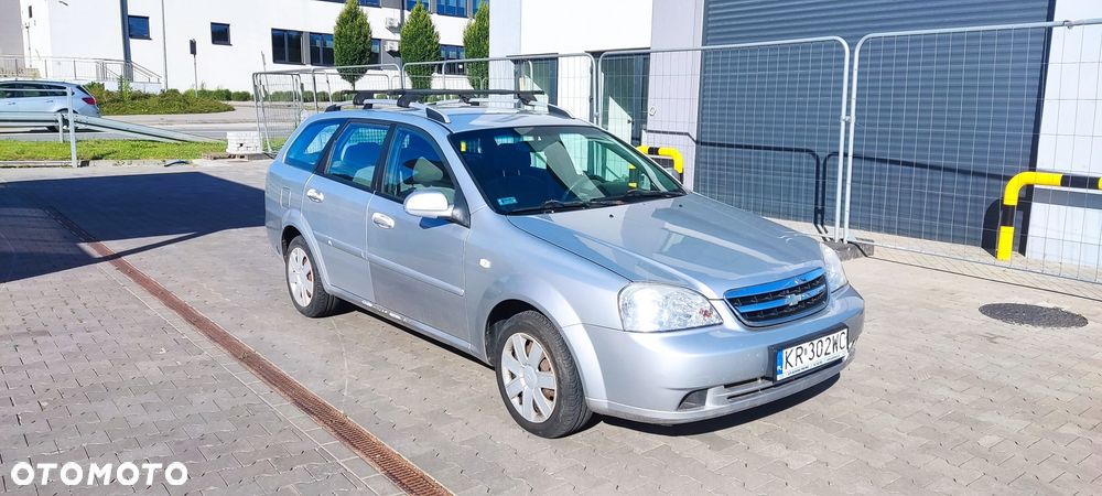 Chevrolet Lacetti - 2