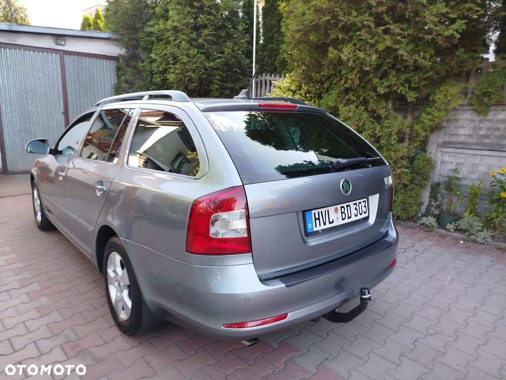 Skoda Octavia 1.6 TDI DPF FAMILY - 9