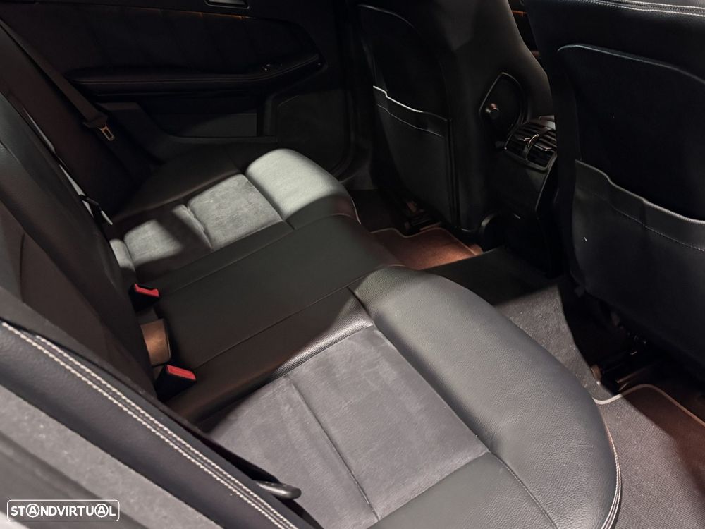 Mercedes-Benz E 250 CDi Avantgarde BlueEfficiency - 32