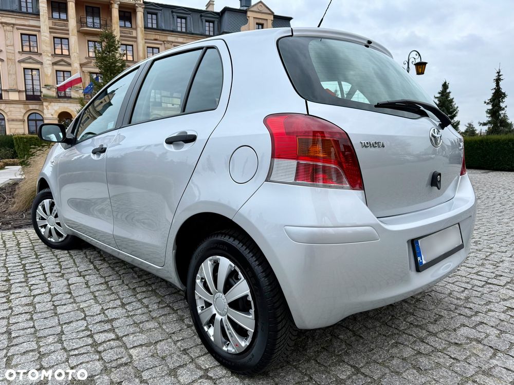 Toyota Yaris 1.0 Luna Start - 4