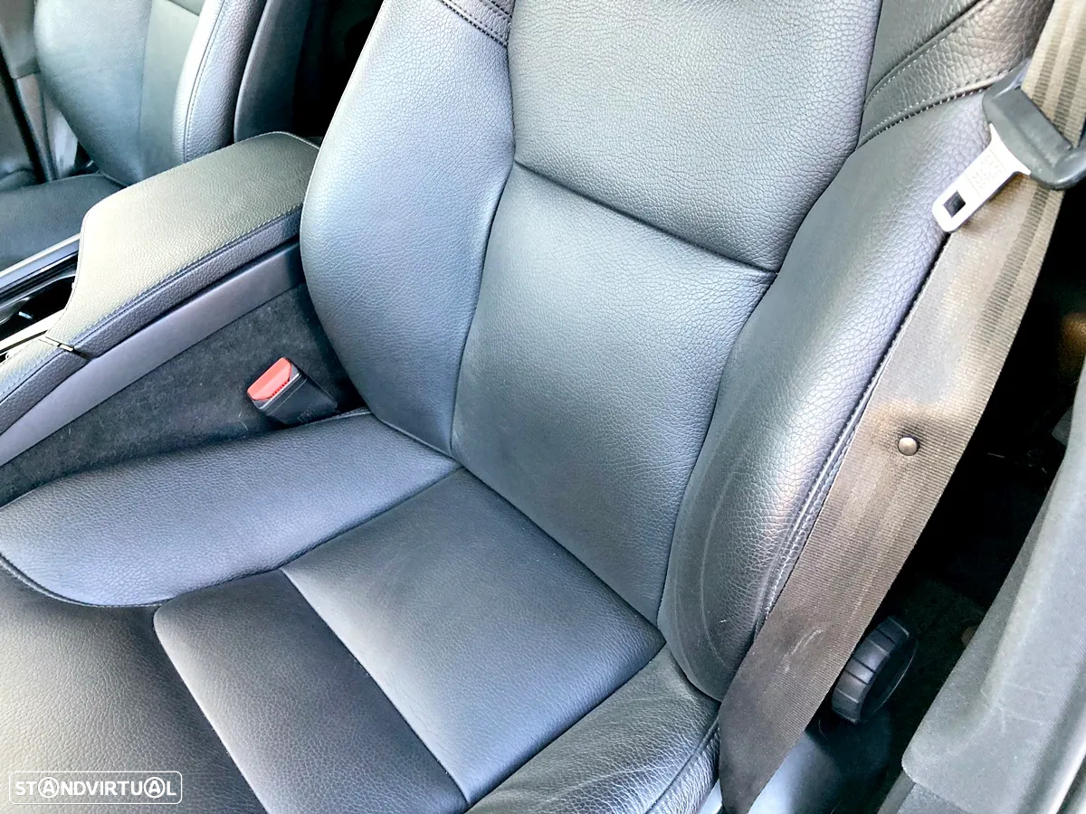 Volvo XC 90 - 22