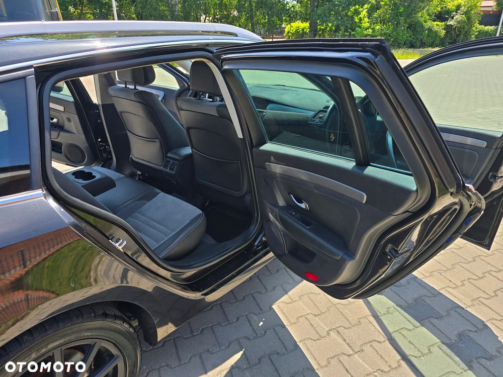 Renault Laguna 2.0 dCi Initiale ESM - 19