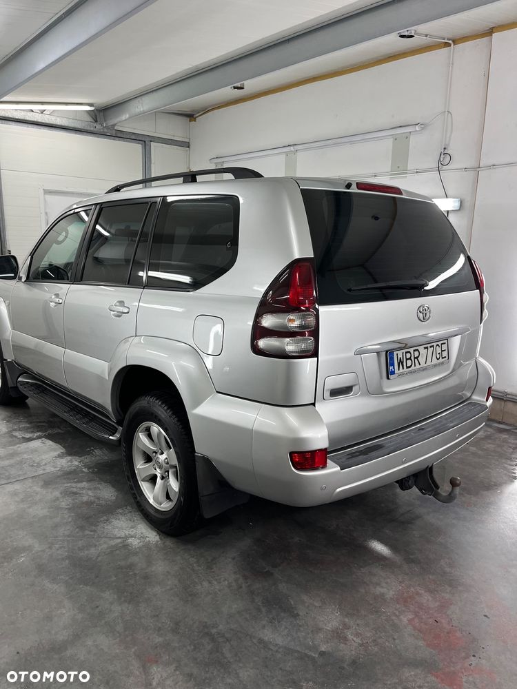 Toyota Land Cruiser 3.0 D Luna - 6