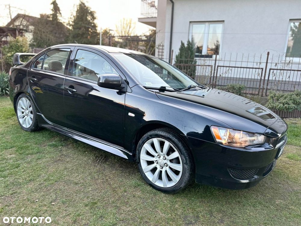 Mitsubishi Lancer - 4
