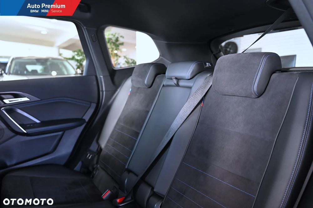 BMW X1 sDrive18i - 16