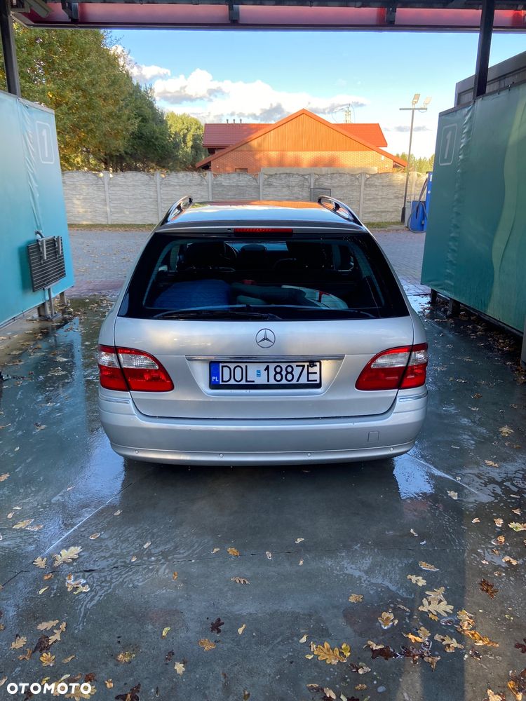 Mercedes-Benz Klasa E - 6