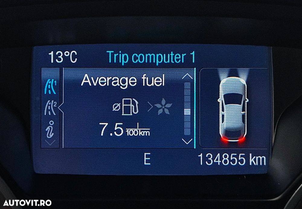 Ford Kuga - 27