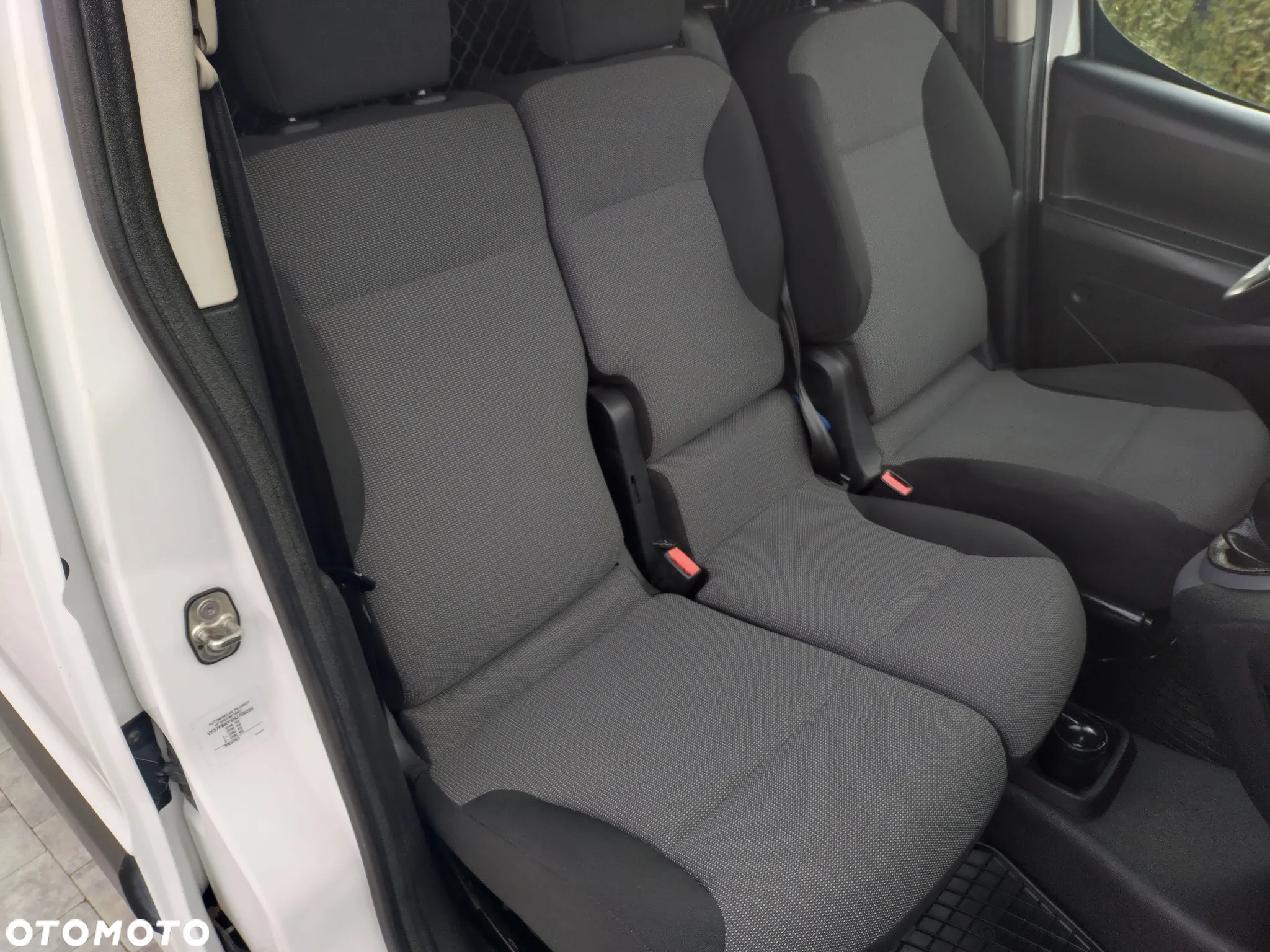 Peugeot Partner LONG 3-Osobowy - 7