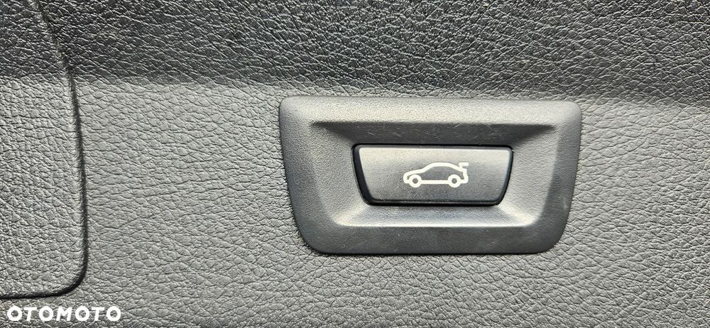 BMW Seria 2 216d GT - 12