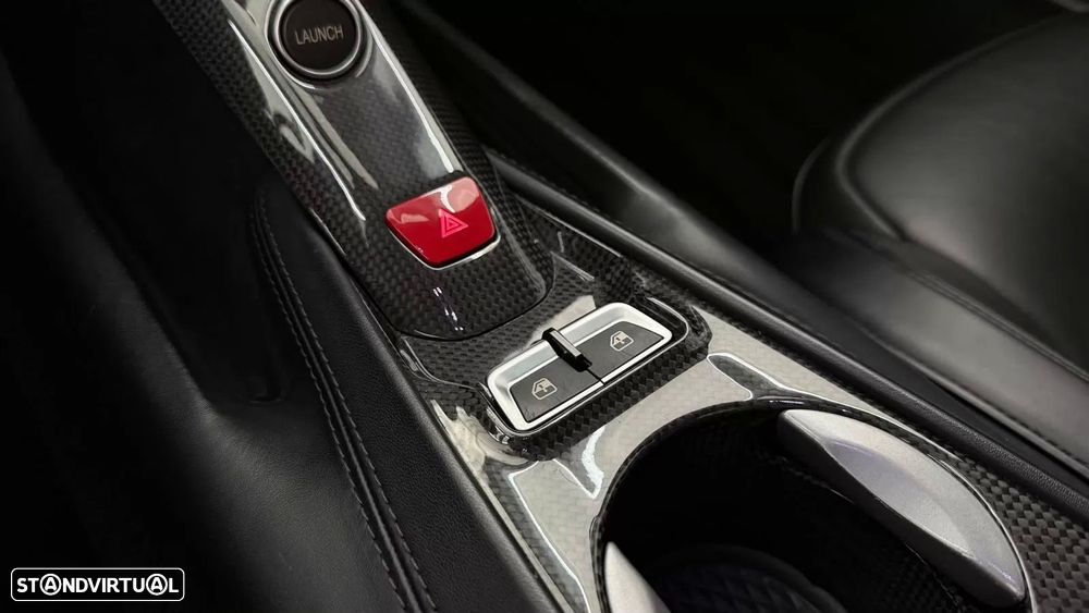 Ferrari F12 Berlinetta 6.3 V12 - 34