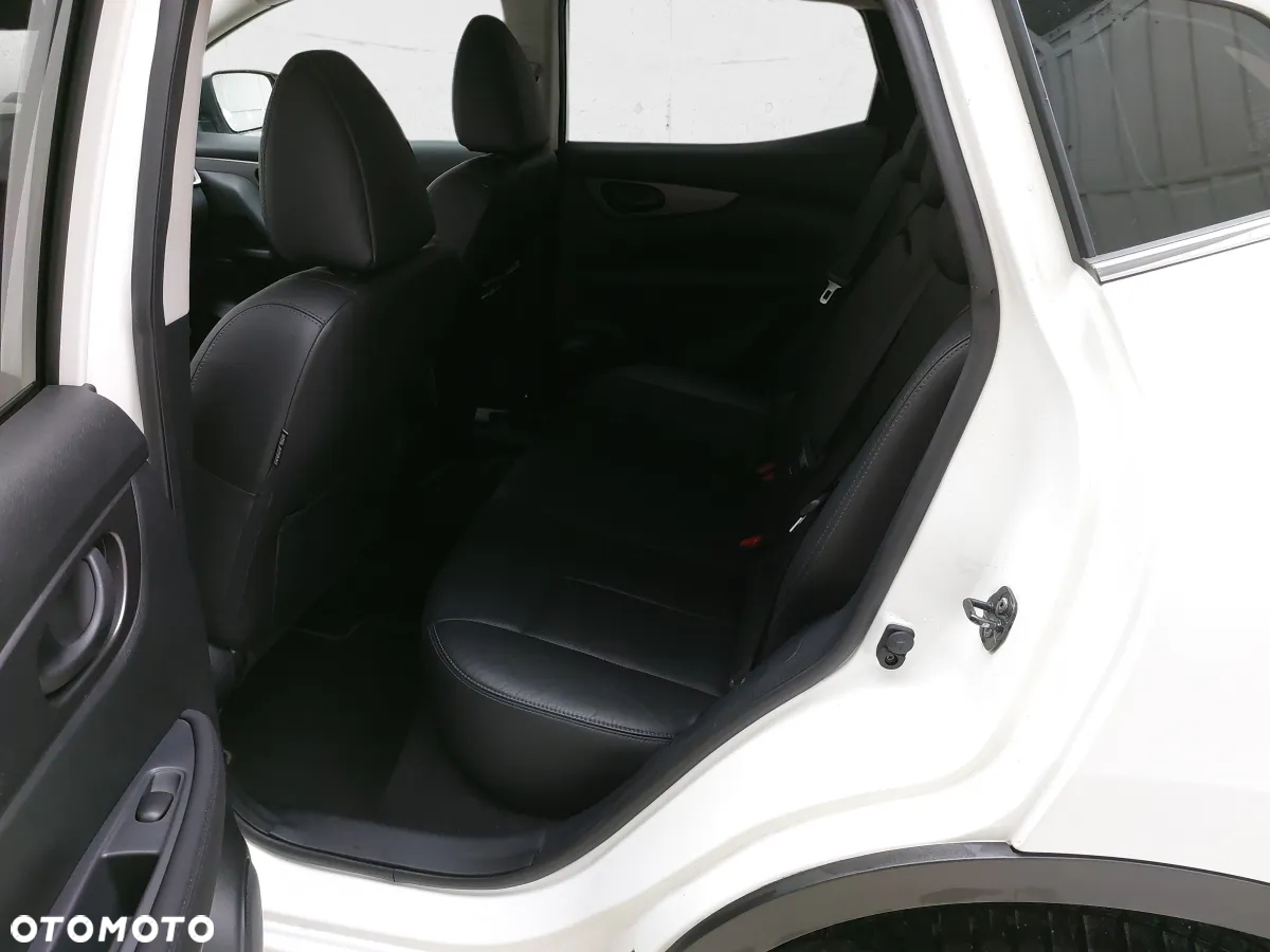 Nissan Qashqai 1.2 DIG-T Acenta Xtronic - 8