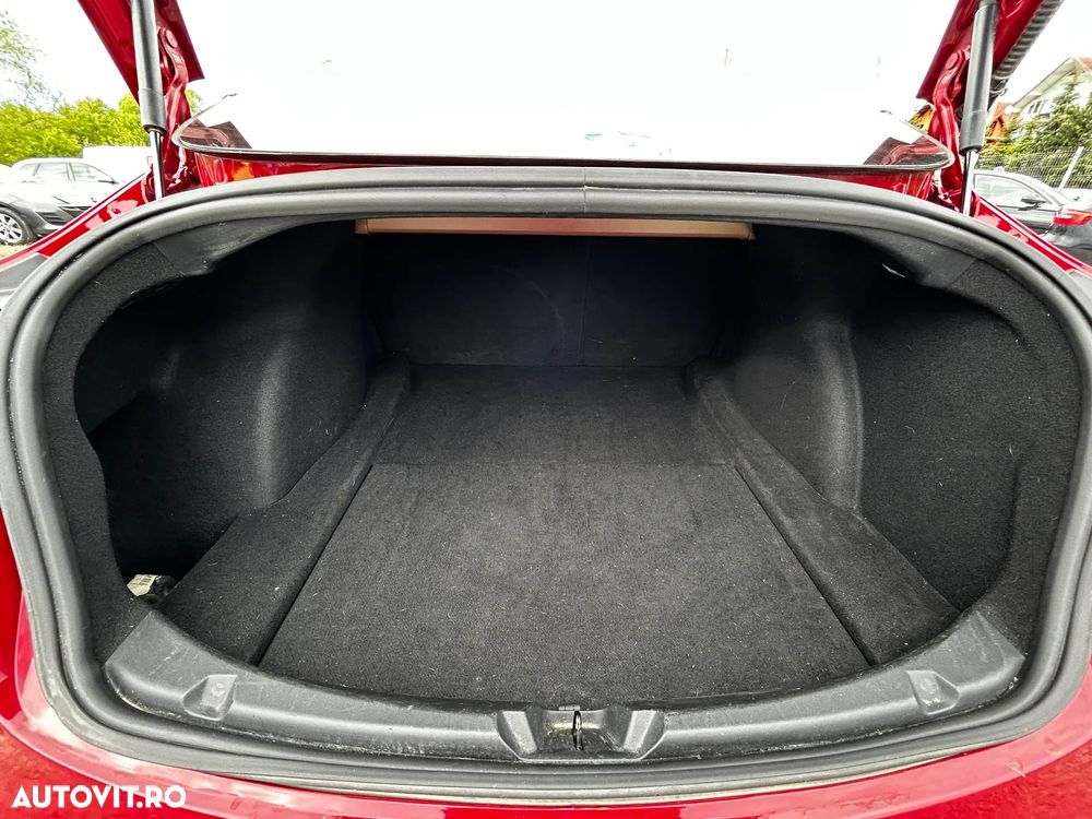 Tesla Model 3 - 15