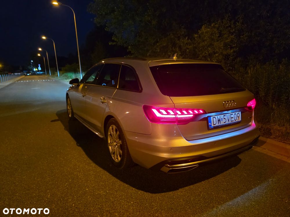 Audi A4 Avant 40 TDI Quattro S tronic - 13
