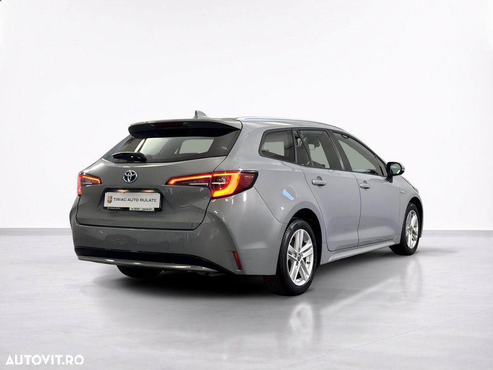 Toyota Corolla - 6